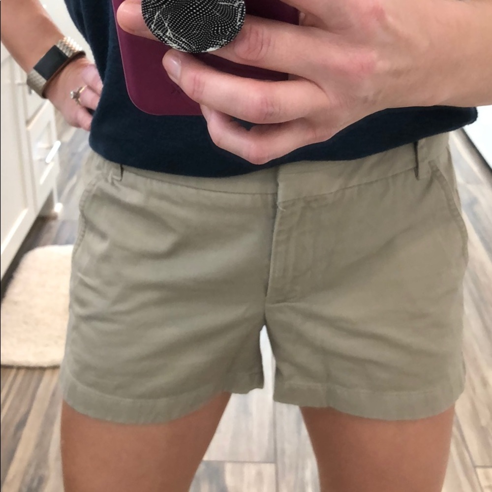 J Crew 3” chino short